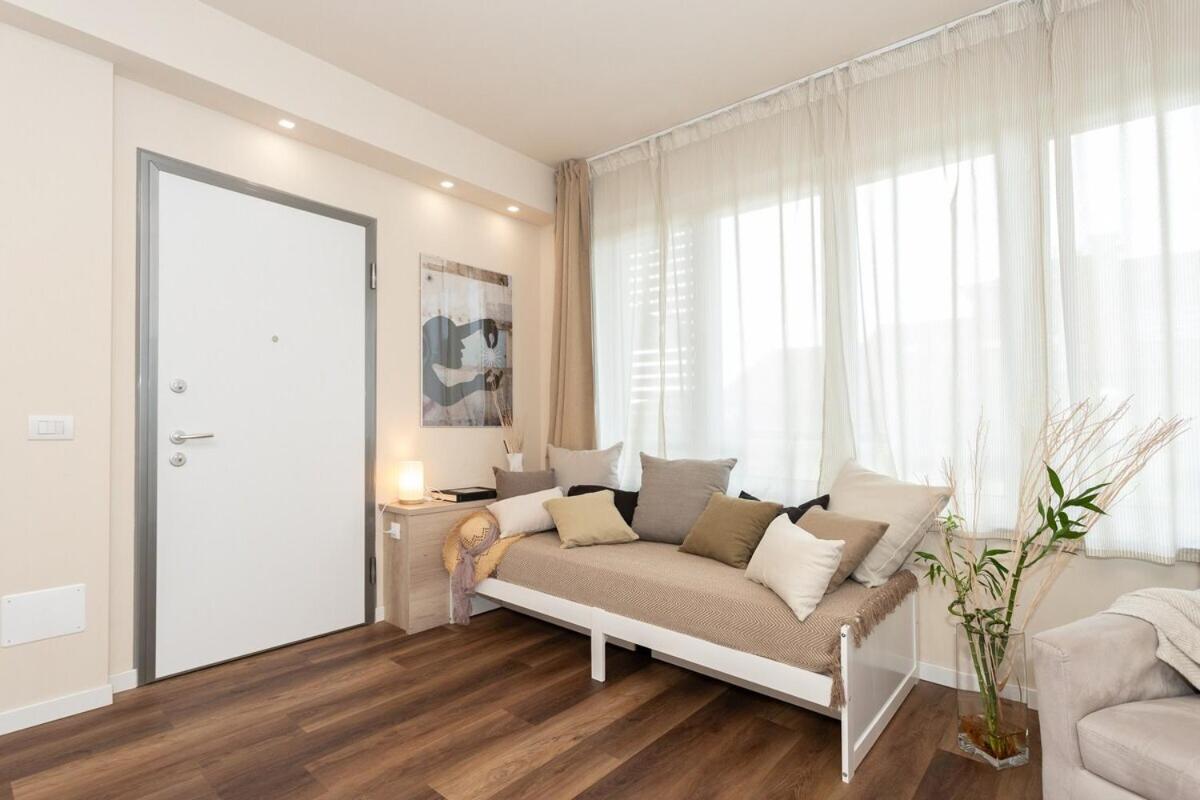 Palazzo Mazzini Hotell Cornaredo Eksteriør bilde