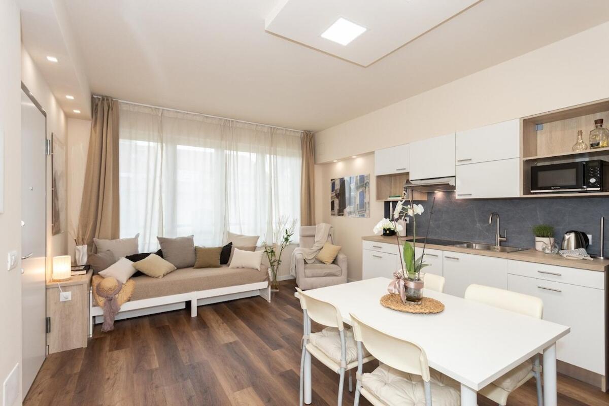 Palazzo Mazzini Hotell Cornaredo Eksteriør bilde